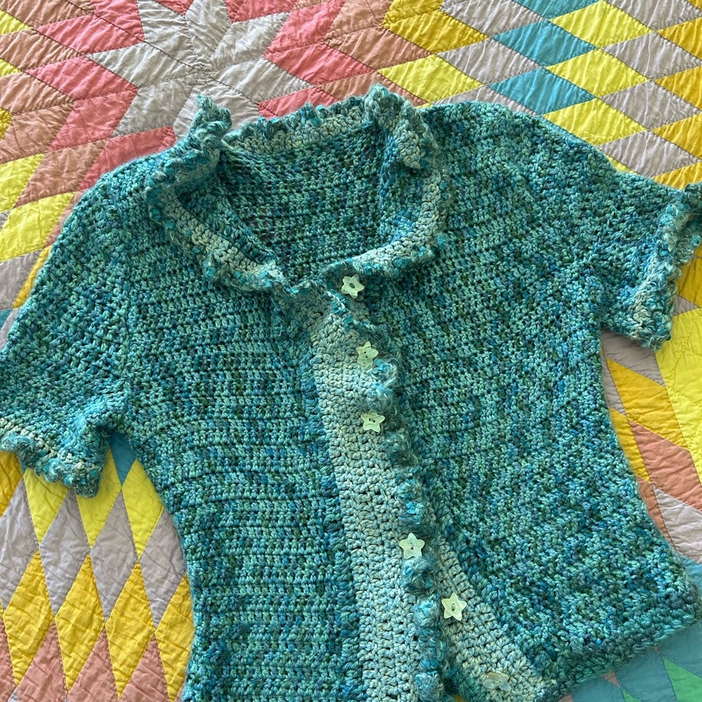 SALE❣️Green & Blue Crochet & Hand Knit Women's Cardigan. Fits many sizes. - Picture 2 of 9